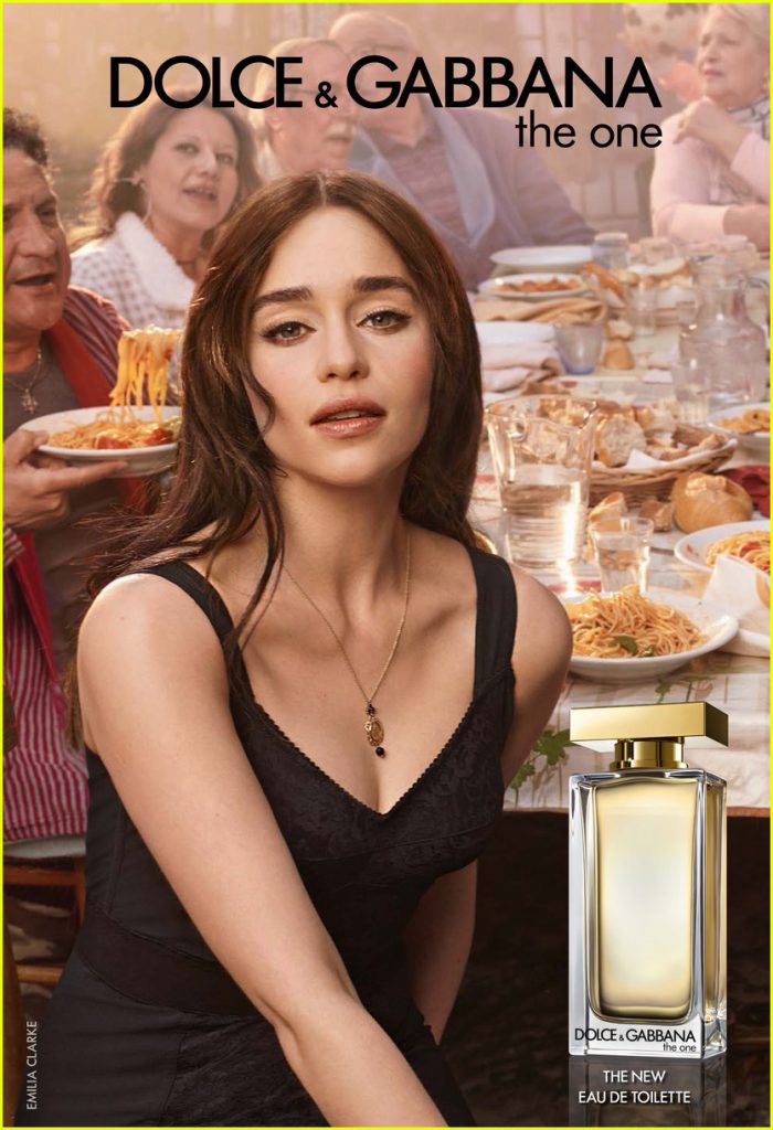 Visual Art Group - Emilia Clarke, protagonista della campagna, Dolce e Gabbana per The One